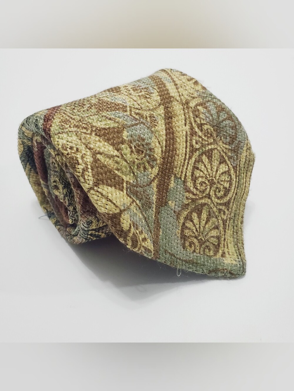Fendi Men's Italian Silk Neck Tie Multicolor Paisley Pattern 57x3.75"